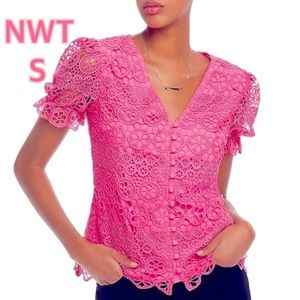 NWT (S) lace crochet overlay fuscia pink short puff sleeve button front V neck